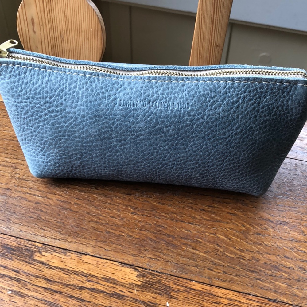 Portland Leather Utility Bag